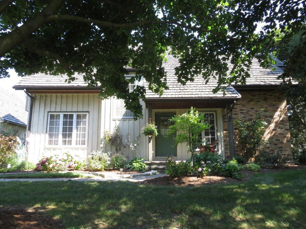 Cedar Gables Bed & Breakfast Niagara-on-the-Lake Exteriör bild