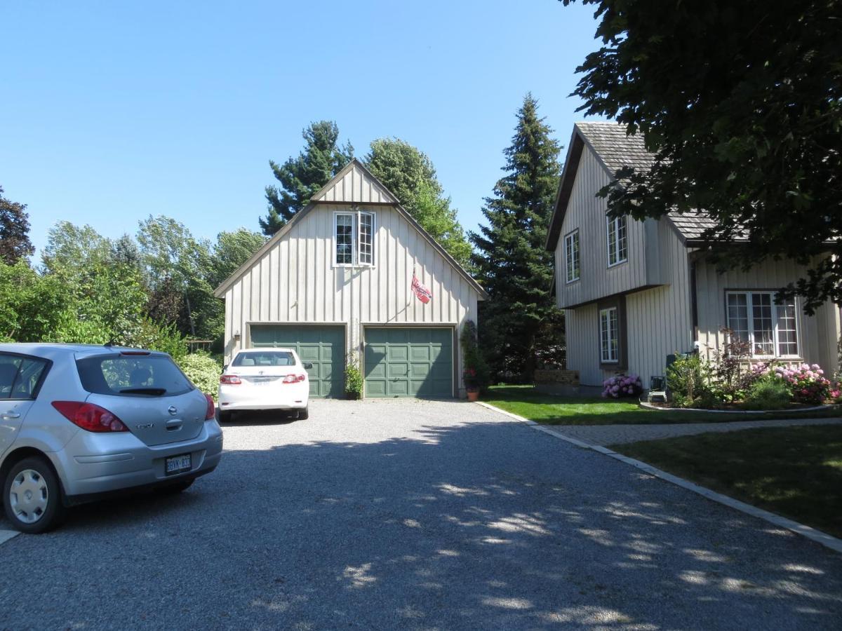 Cedar Gables Bed & Breakfast Niagara-on-the-Lake Exteriör bild